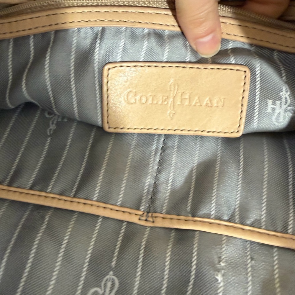 Cole Haan Tan Leather Shoulder Bag -Taylor Drawstring Woodbury Heritage Weave - Picture 9 of 16